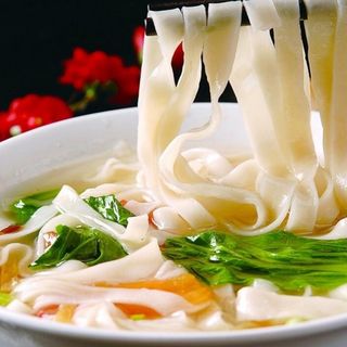 39.Zuppa di noodles vegetariana