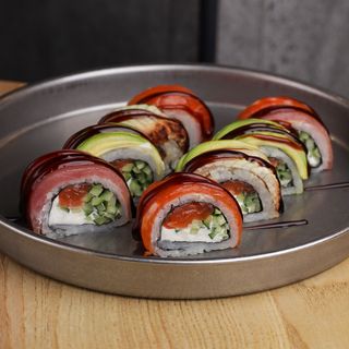 Рол Rainbow (300г)