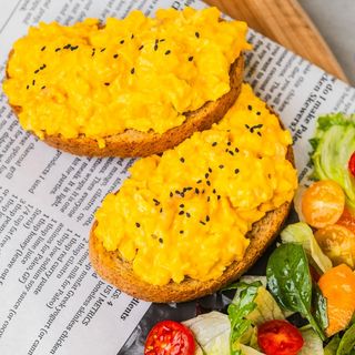 Омлет със сьомга (300г)