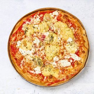 Quattro formaggi Chicago pizza