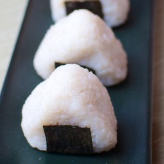 Onigiri con philadelphia