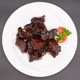 Manzo stufato（红烧牛腩）