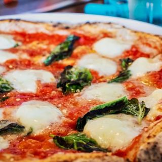 Pizza Margarita 45cm