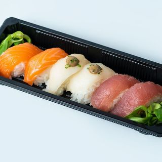 SURTIDO NIGUIRI MEDIO (6 piezas)