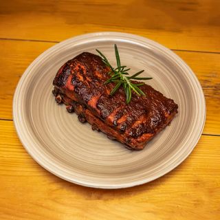 Żeberka gospodarza w glazurze BBQ