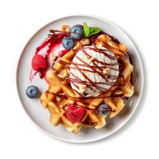 Gofre Con Fruta Y Helado