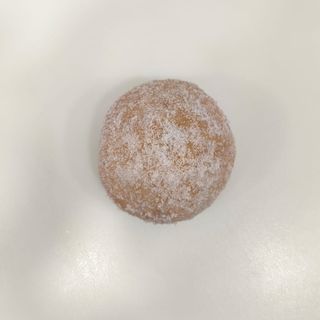 Krapfen fritta con marmellata ai frutti di bosco