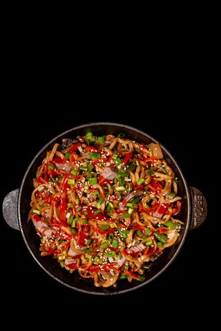 WOK з телятиною (500г)