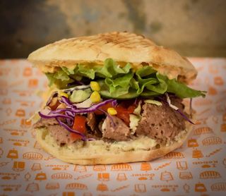 Berlin juneći jumbo doner