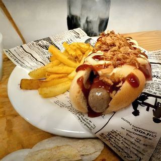 Hot Dog: Perrito Caliente
