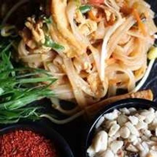 Pad Thai Frango Camarao