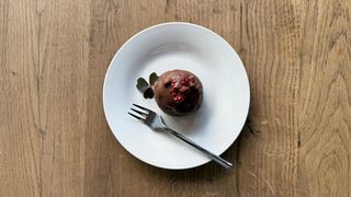 Cake boll з малиною (50г)