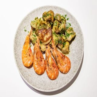 Alcachofas Salteadas con Foie y Langostinos