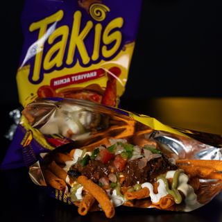 Takis Normales