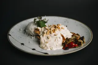 Pileći file u kikiriki sosu 570 gr