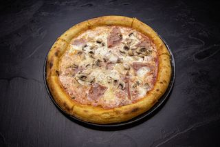 Capricciosa pizza 700g