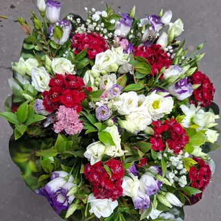 Bouquet.. Iisianthus. Misto