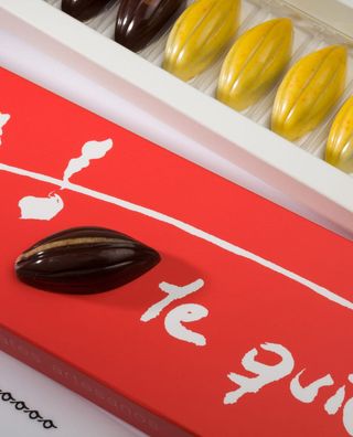 Caja Bombones Artesanos Te Quiero 12 Uds.