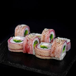 Uromaki Magura Grill 