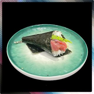 153. Temaki De Atún