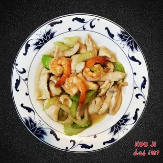 35  -Pollo con gamberi e sedano