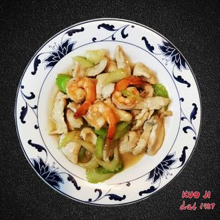 35  -Pollo con gamberi e sedano