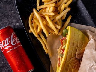 Комбо Піта з курячим філе + картопля фрі + Cola