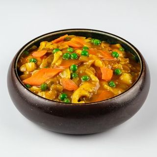 Piletina s curryjem i riža