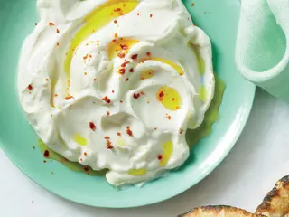 Labneh Garlic