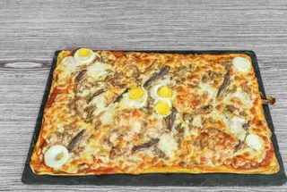 Pizza As Covas (30 X 30 Cm.)