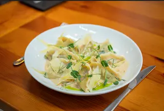 Pierogi z cielęciną 8szt. 450g