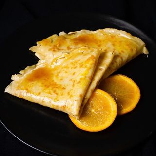 კრეპი ვანილის კრემით და ფორთოხლის ჯემით