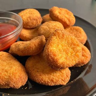 Chicken nuggets 6