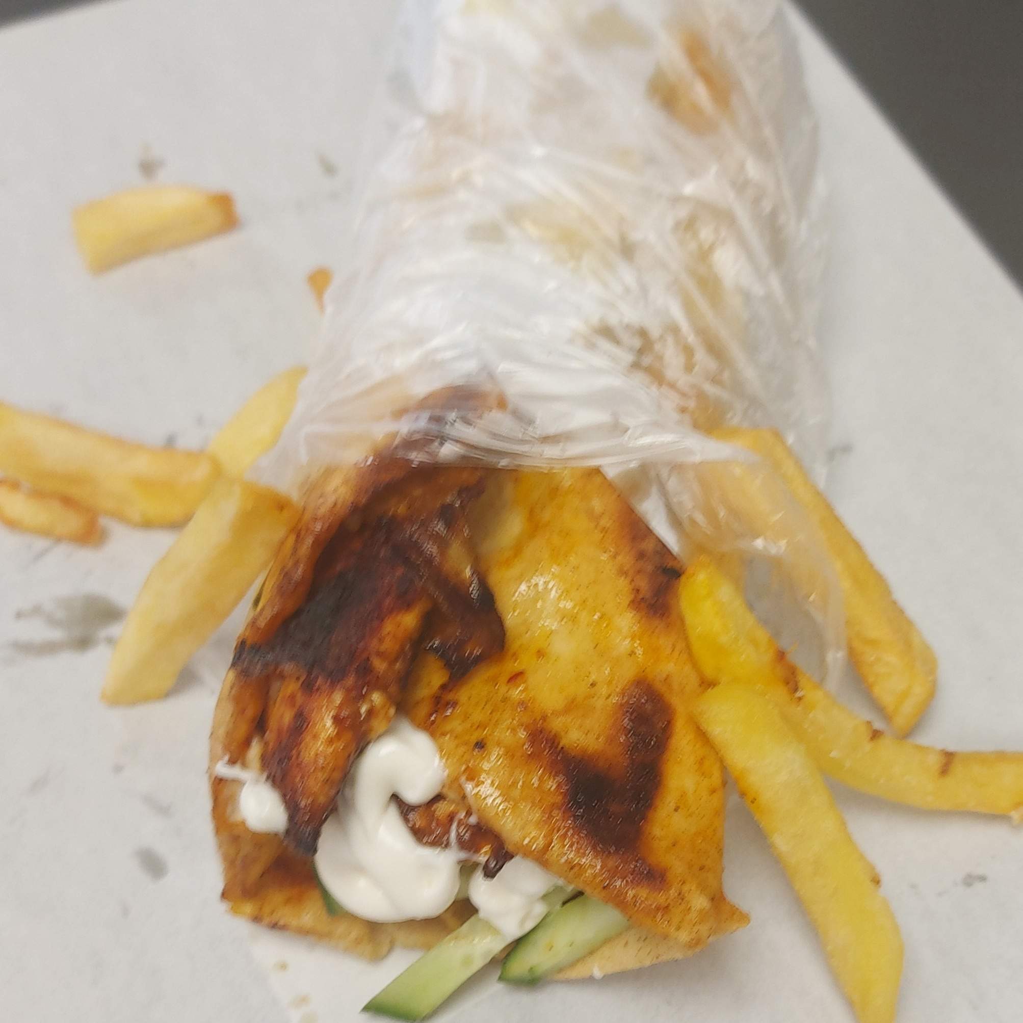 Сандвич с шиш таук голям (400г)