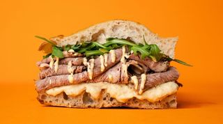 F10: Roast beef con crema de patata