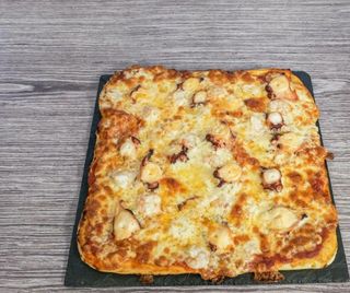 Pizza Melide (30 X 30 Cm.)