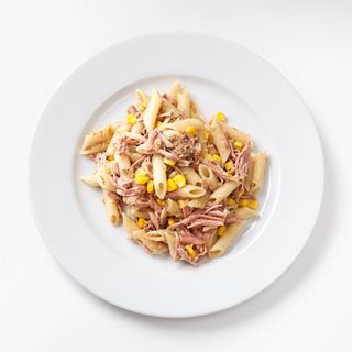 Makarone sa tunjevinom