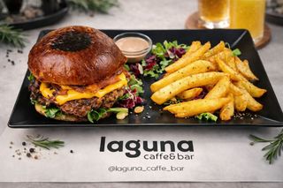 Triple Smash burger