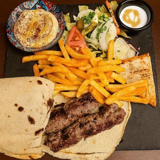 Kebab Palestino Completo