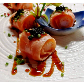 Shrimp Salmon roll