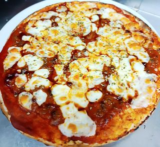 Pizze bolognese (33 cm.)