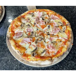 Prosciutto e Funghi