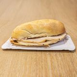 Bocadillo Pata Caliente