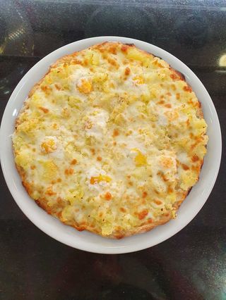 Pizza Uovo