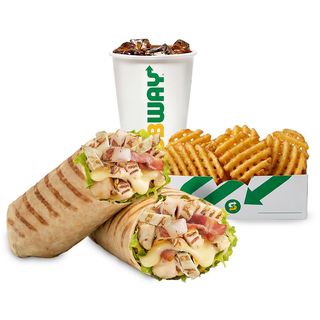 ბურიტო ქათმის სტრიფსები კომბო