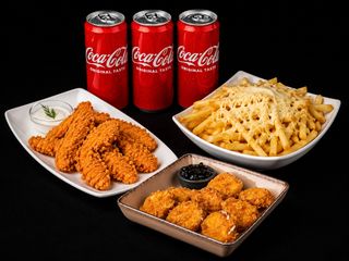 Пилешки хапки + Пърж. картофи +Хрупкави сиренца + 3 бр. Кока Кола кен