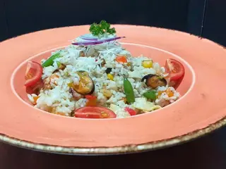 Sriracha morski plodovi *posno