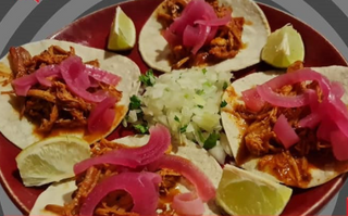 Tacos De Cochinita (4 Uds.)