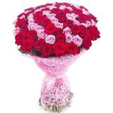 Buchet din 101 trandafiri rosii cu maliniu, Olanda