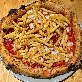 Margherita con patatine